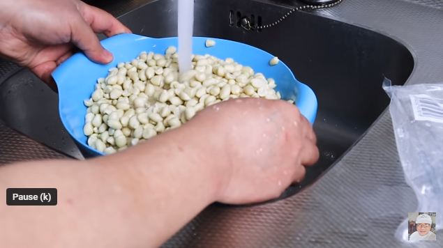 Trik mudah bikin kacang bawang agar lebih gurih, renyah, dan tidak menyerap banyak minyak