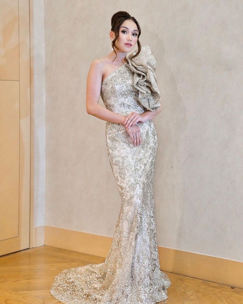  artis cantik jadi juragan kos-kosan © berbagai sumber