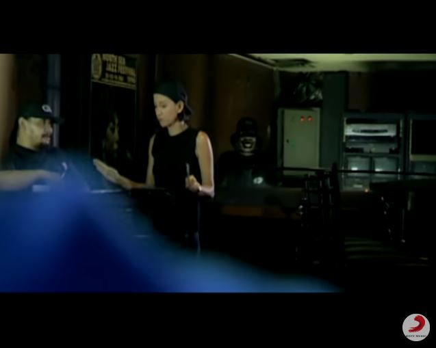 potret lawas model video klip gigi © YouTube