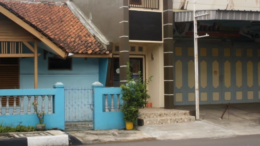 rumah lebar 2 meter tipis tapi nyaman © YouTube/Pasutri Gaje Home Tour