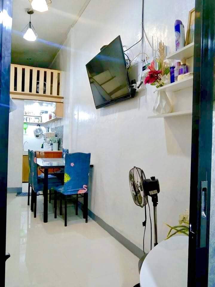 rumah segaris minimalis © Facebook