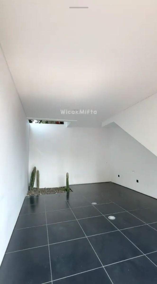 rumah tingkat 4 minimalis © TikTok