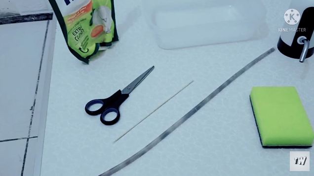 Tanpa direndam, ini cara praktis bersihkan selang pompa air galon agar bersih maksimal