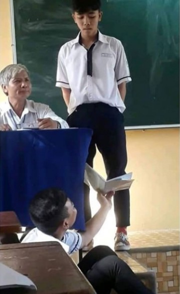 potret kocak kelakuan siswa di kelas © berbagai sumber