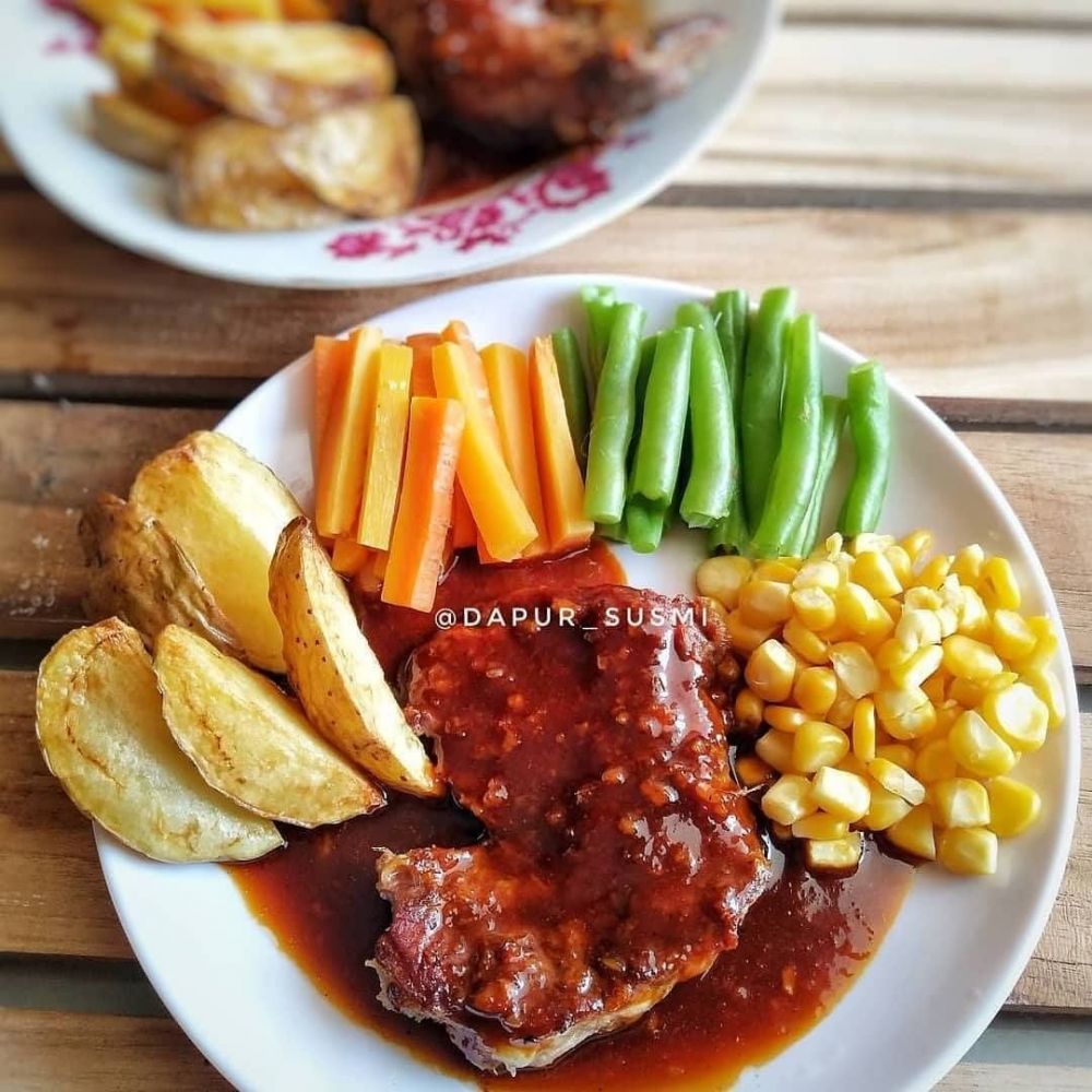 13 Resep steak daging sapi teflon ala rumahan, lezat, praktis, dan bumbunya meresap