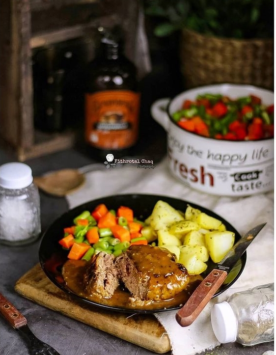 13 Resep steak daging sapi teflon ala rumahan, lezat, praktis, dan bumbunya meresap