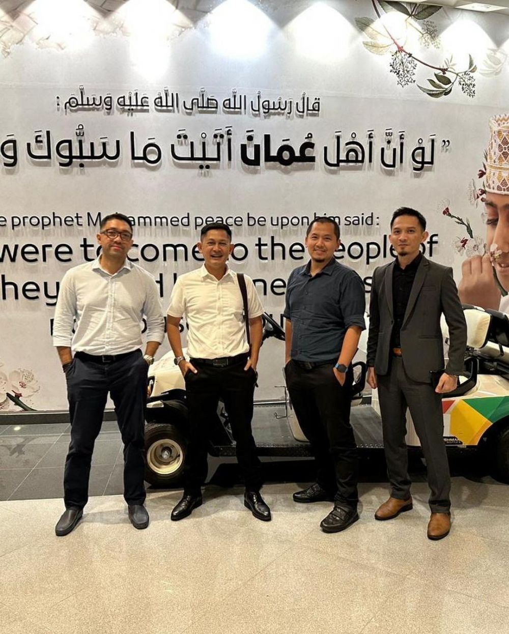 momen fitri carlina jalani LDR dengan suami yang kerja di timur tengah © berbagai sumber momen fitri carlina jalani LDR dengan suami yang kerja di timur tengah © berbagai sumber