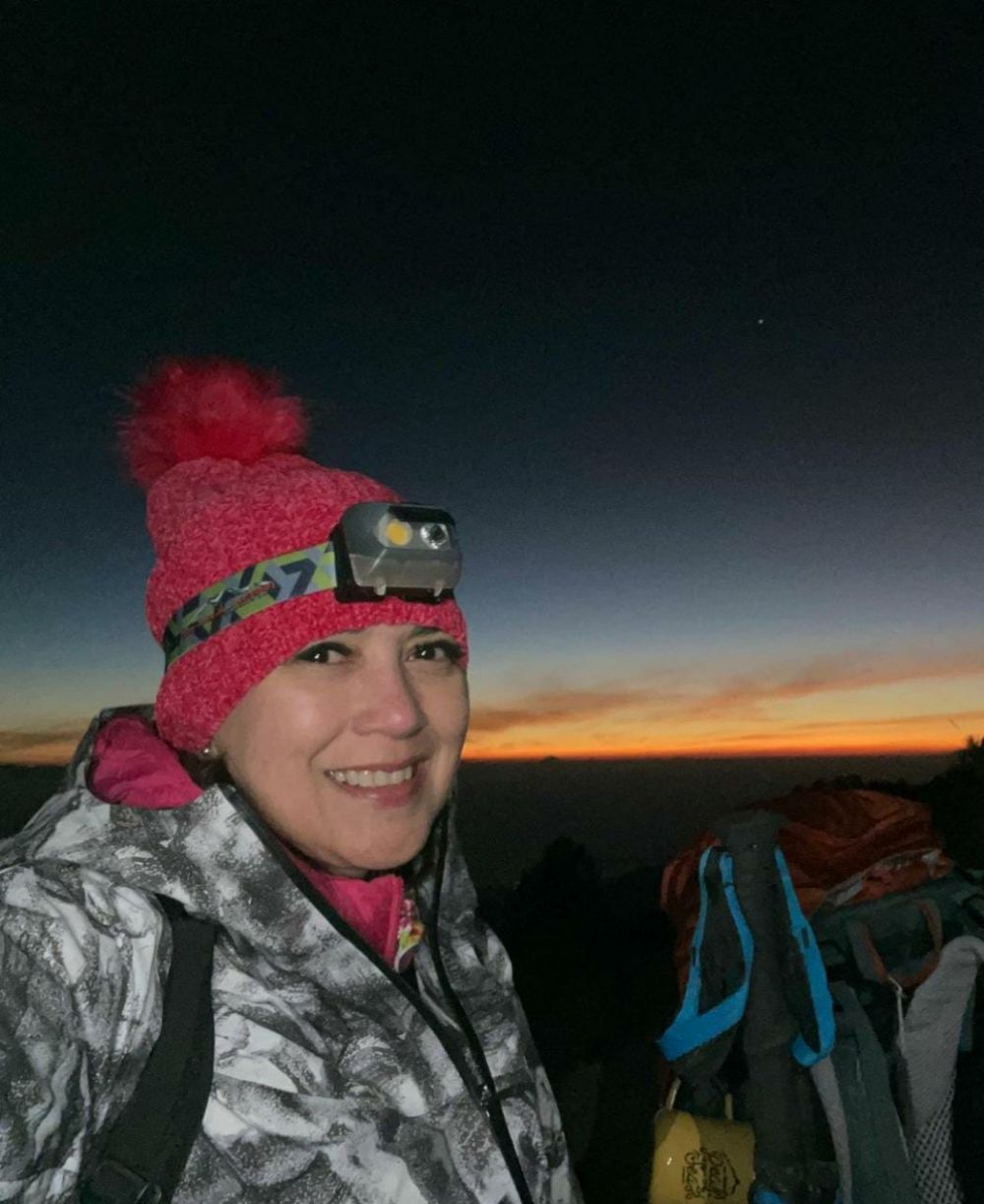 momen Ira Wibowo saat mendaki di Rinjani Instagram momen Ira Wibowo saat mendaki di Rinjani Instagram