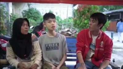 potret telaten TKW urus anak majikan dengan kondisi disabilitas © berbagai sumber