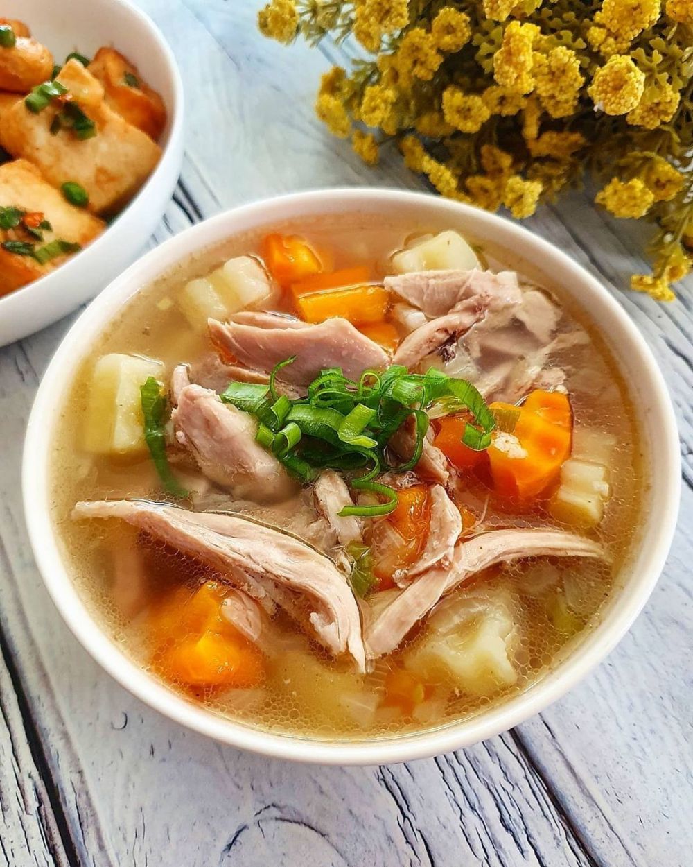 15 Resep olahan kentang dan ayam, empuk, nikmat, dan bikin selera makan tergugah