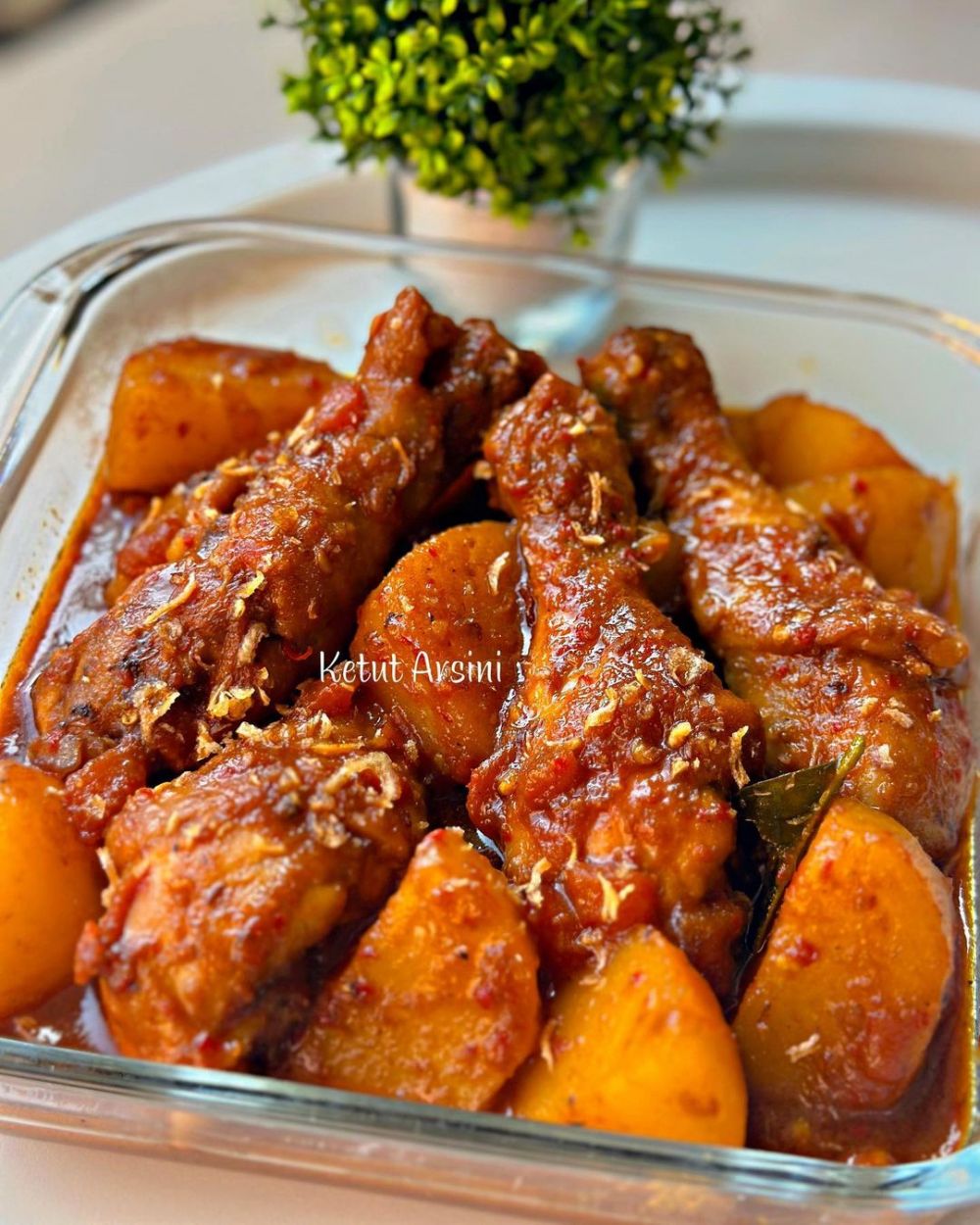 15 Resep olahan kentang dan ayam, empuk, nikmat, dan bikin selera makan tergugah