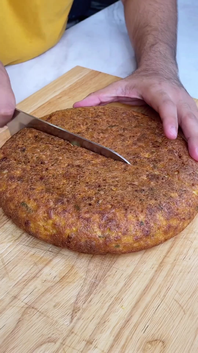 Jangan cuma ditambah terigu, ini cara bikin telur dadar agar lebih tebal, padat, dan super lembut