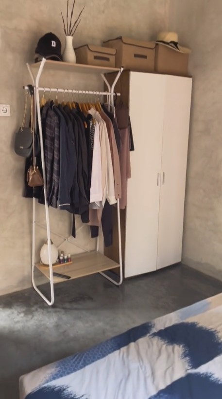 rumah low budget konsep industrial © TikTok/@dinriani