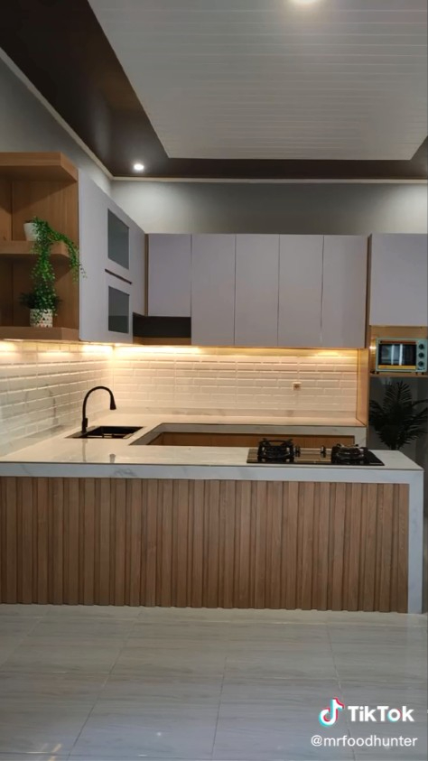 makeover dapur dua tema © TikTok makeover dapur dua tema © TikTok