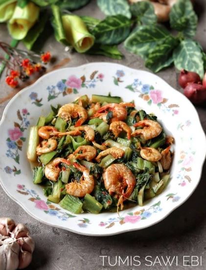 13 Resep tumis sawi hijau saus tiram, gurih, lezat, dan menggugah selera