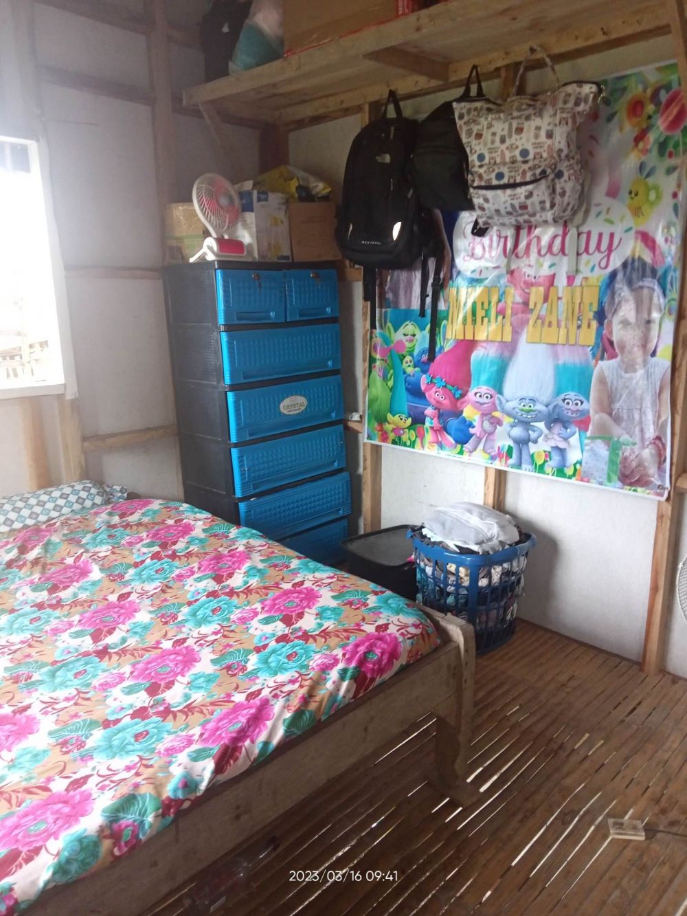 rumah tanpa teras sederhana tapi apik © Facebook/Home Design Pictures