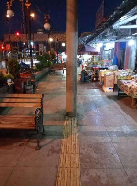 Potret kocak letak benda nggak sesuai tempatnya Berbagai sumber