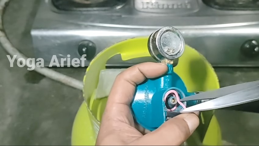 Jangan cuma pakai karet gelang, begini trik atasi regulator gas longgar jadi kokoh lagi