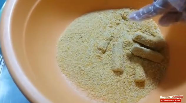 Trik jitu memanir nugget agar hasilnya rata, menempel sempurna, dan nggak rontok saat digoreng