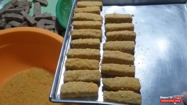 Trik jitu memanir nugget agar hasilnya rata, menempel sempurna, dan nggak rontok saat digoreng