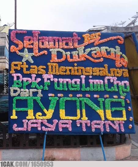 Potret kocak tulisan karangan bunga © berbagai sumber