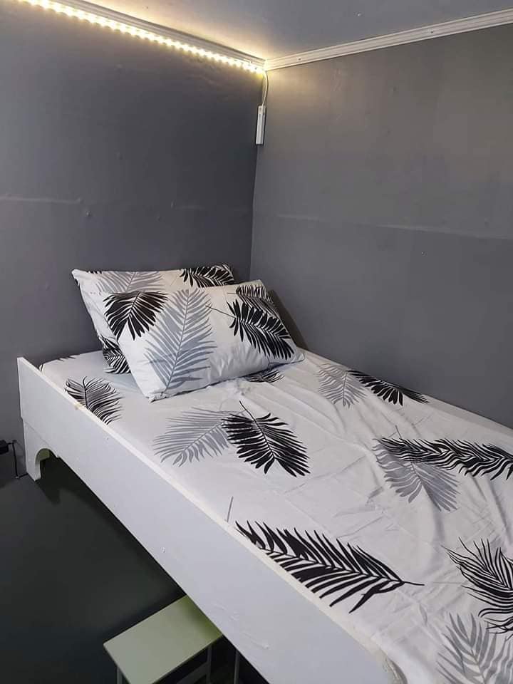 kamar kumuh disulap jadi kos eksklusif © Facebook/Roommate