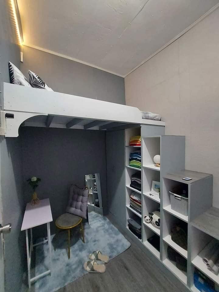 kamar kumuh disulap jadi kos eksklusif © Facebook/Roommate