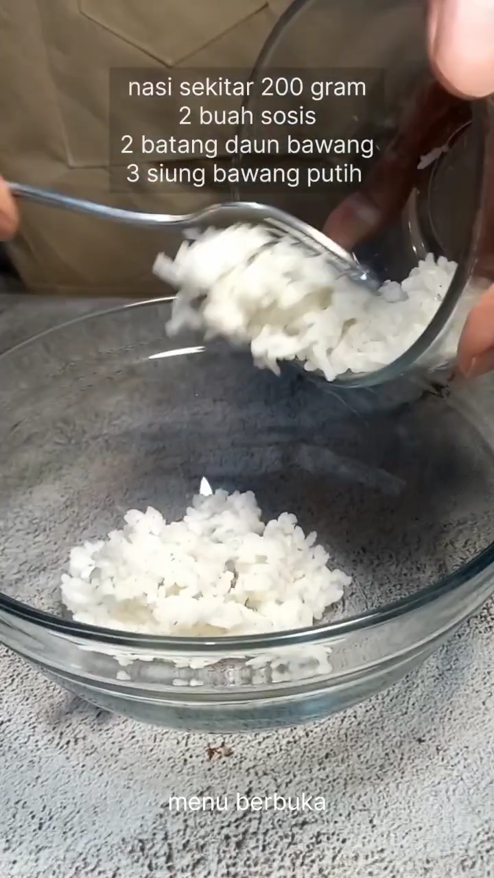 Bukan ditambah tepung terigu, ini trik bikin telur dadar agar lebih tebal dan tidak kempis