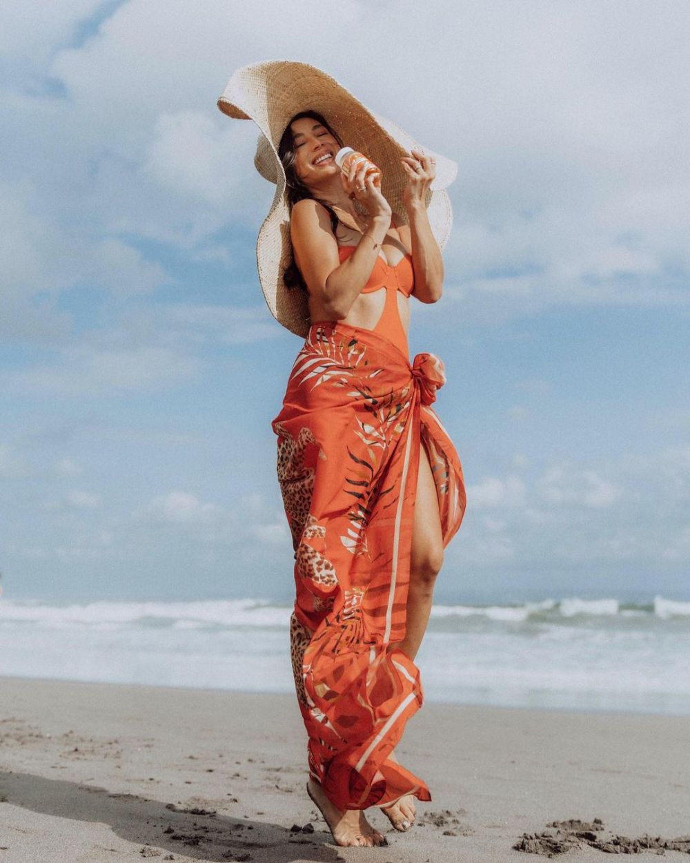 penampilan seleb usai melahirkan © instagram