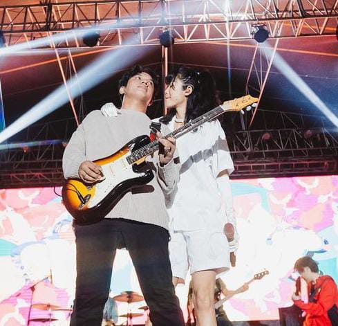 Potret kemesraan Widi Vierratale bareng kekasih © 2023 brilio.net Potret kemesraan Widi Vierratale bareng kekasih © 2023 brilio.net