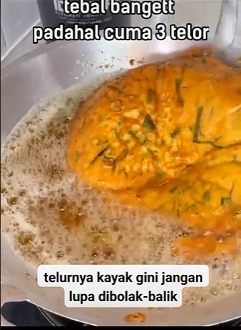 Tanpa tepung terigu atau nasi, ini trik bikin telur dadar Padang agar lebih tebal, enak, dan tak amis