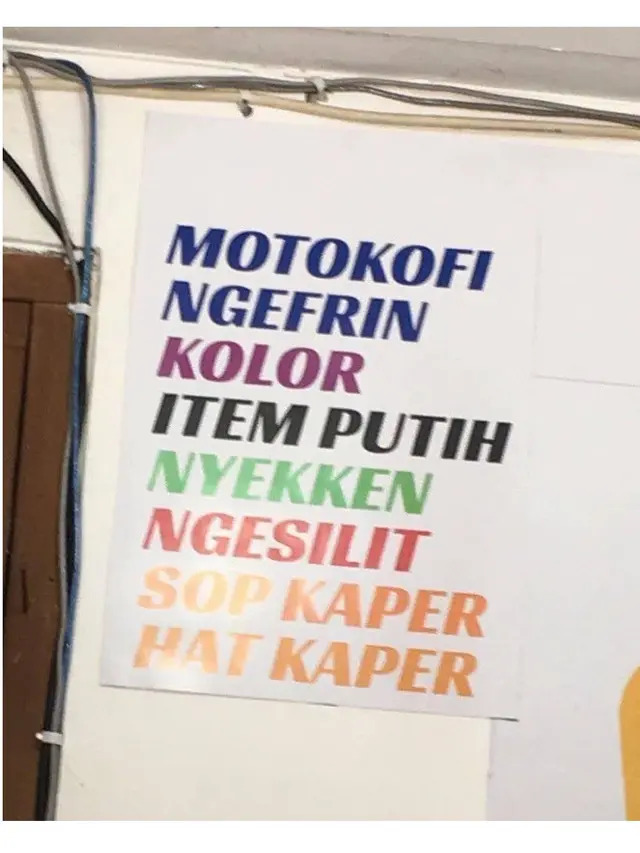 Potret kocak spanduk fotokopi © berbagai sumber