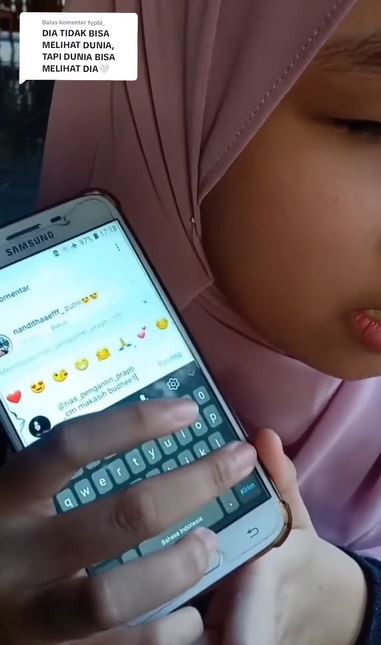 cara keren Putri Ariani balas komentar Berbagai sumber