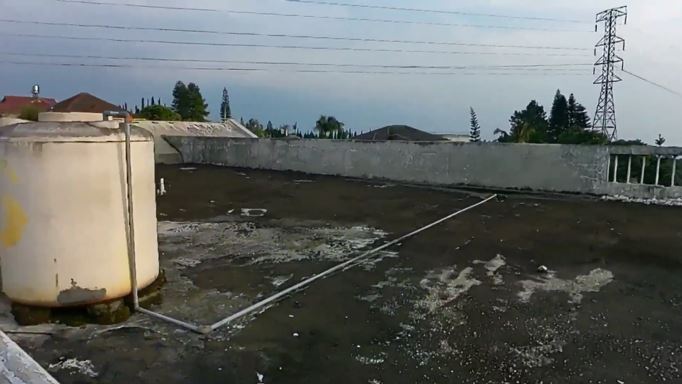 potret rumah mewah terbengkalai Berbagai sumber