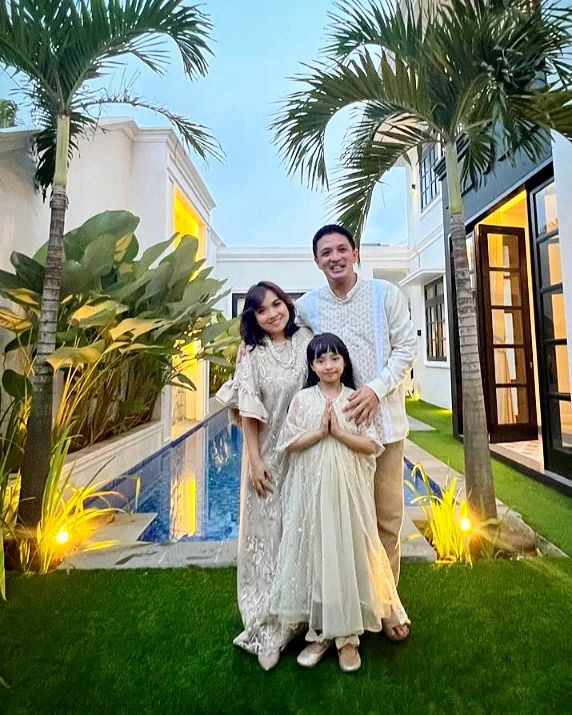 eza yayang rumah bak istana © instagram eza yayang rumah bak istana © instagram