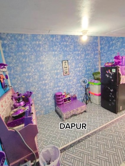 rumah panggung serba ungu © TikTok