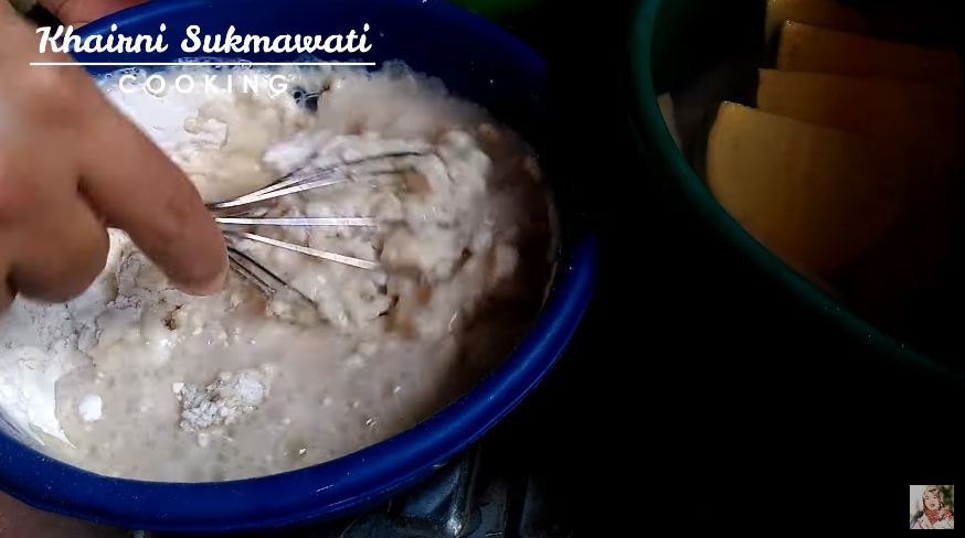 Tanpa perlu dikukus dulu, ini trik bikin ubi goreng agar hasilnya matang sempurna dan nggak berminyak