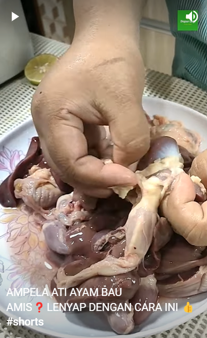 Jadi penyebab bau amis, begini cara menghilangkan lemak dan sisa darah pada ati ampela