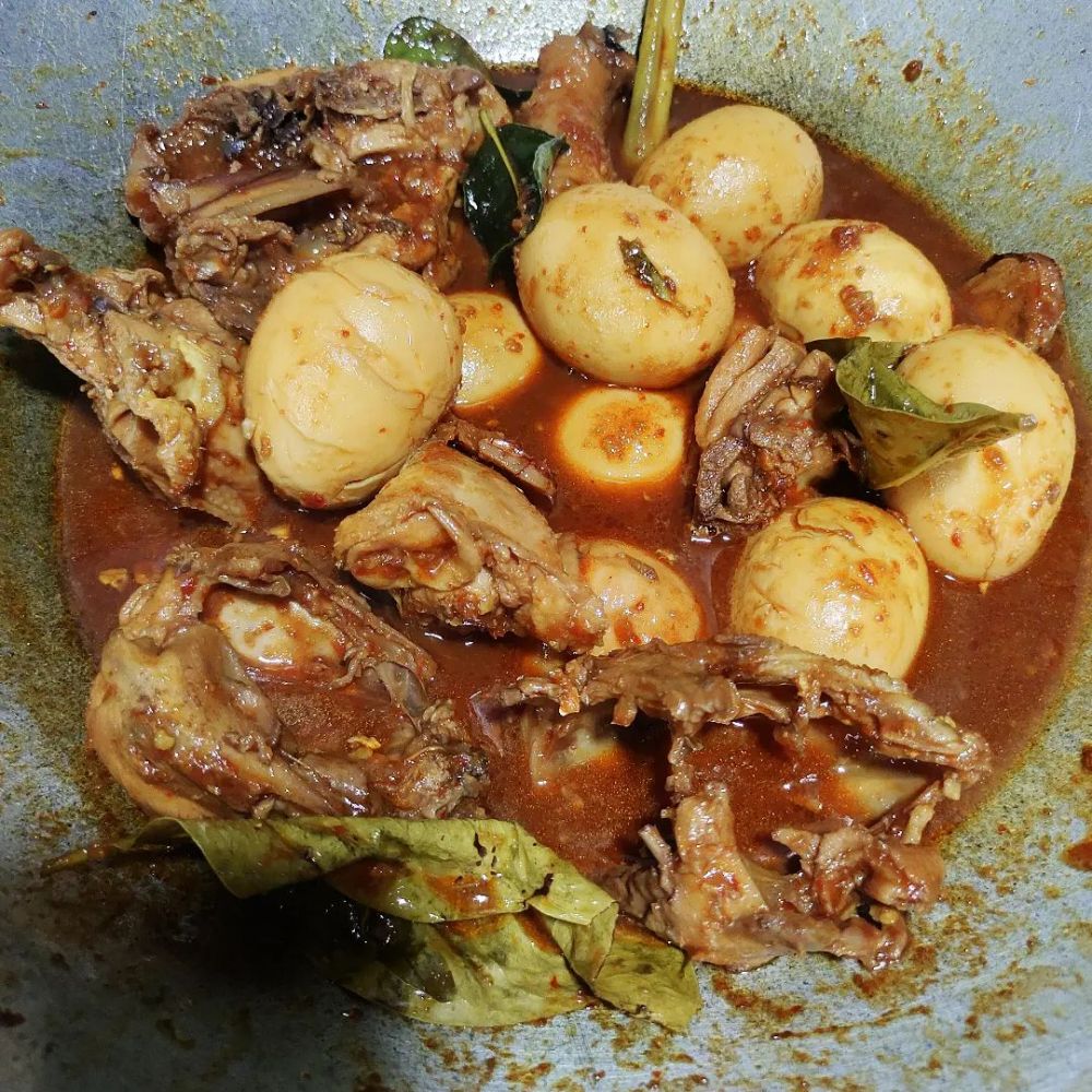 15 Resep olahan ayam dan telur, lezat, istimewa, dan mudah dibuat