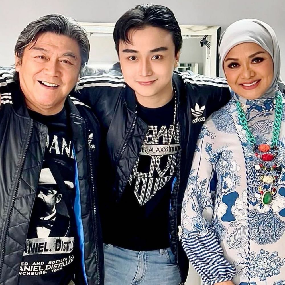 potret terbaru aktris era 80-an yang kini jualan makanan dan pakaian © berbagai sumber