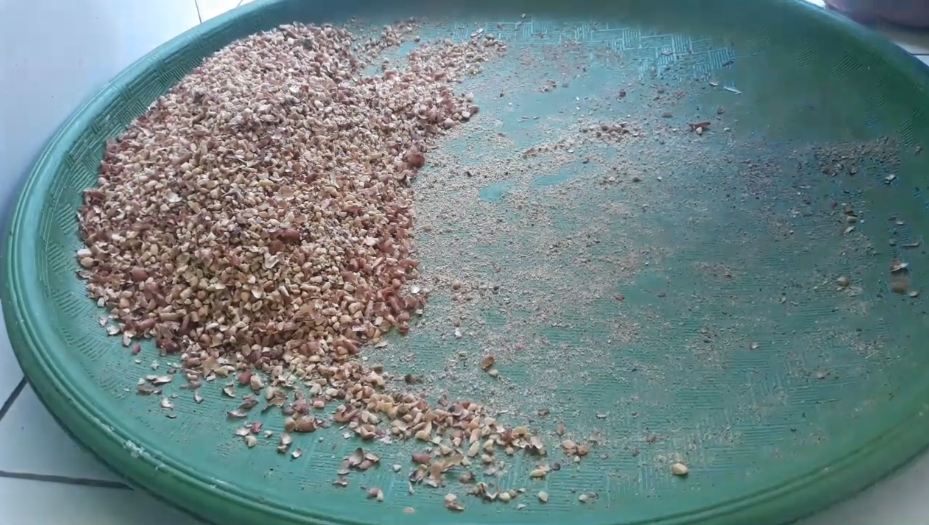 Cara mudah menghaluskan kacang tanah tanpa blender atau chopper, hasilnya halus sempurna