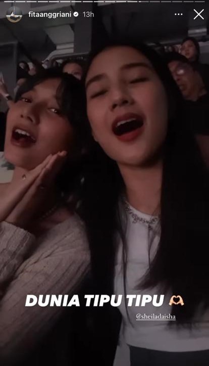 potret seleb di konser yura yunita © berbagai sumber potret seleb di konser yura yunita © berbagai sumber