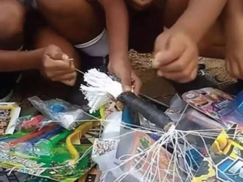 potret kocak mainan bocil era 90-an Berbagai sumber