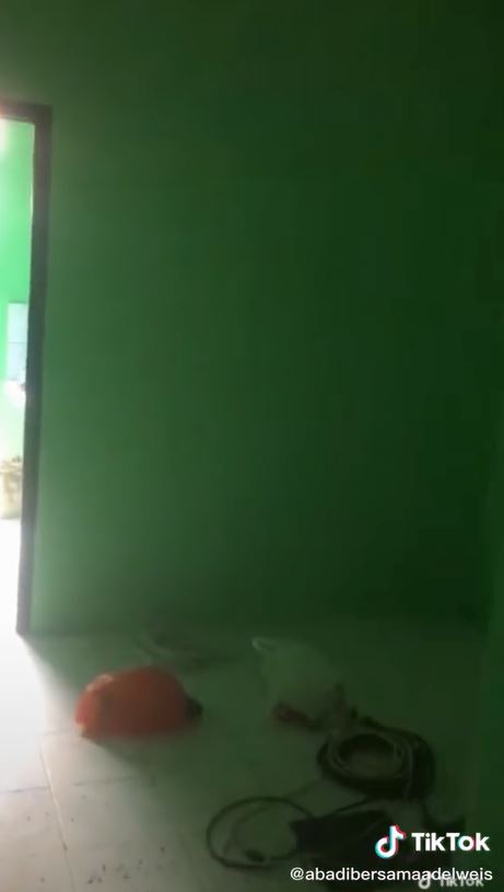 makeover kontrakan tiga petak artistik © TikTok