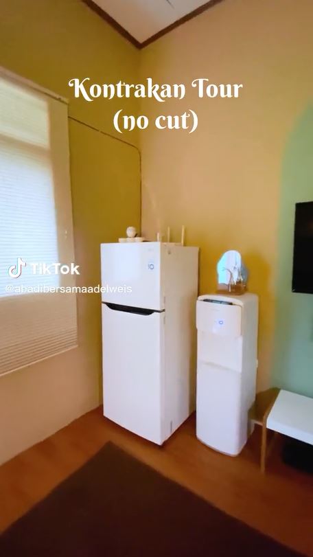 makeover kontrakan tiga petak artistik © TikTok