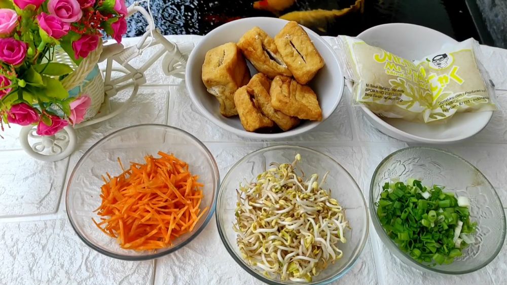 Tanpa tepung terigu, ini trik mudah bikin tahu isi agar renyah tahan lama cukup tambah 1 bahan dapur