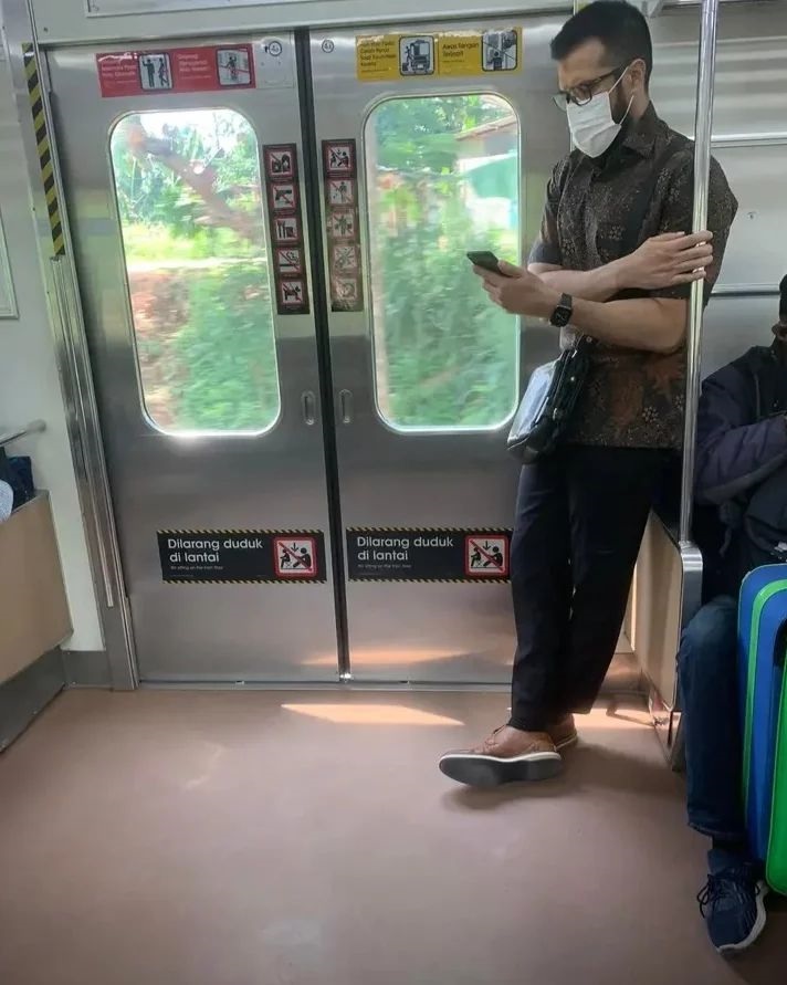 potret kesederhanaan primus dan jihan fahira © berbagai sumber potret kesederhanaan primus dan jihan fahira © berbagai sumber