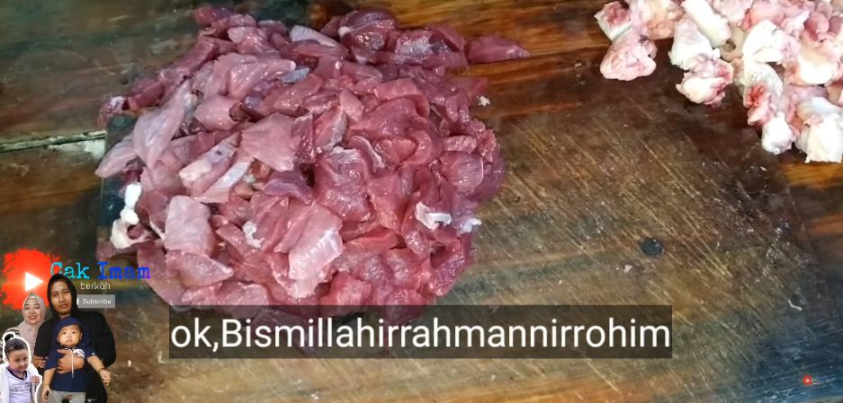 Cara mengiris daging sapi untuk sate agar lebih banyak, matang merata, dan empuk saat dibakar