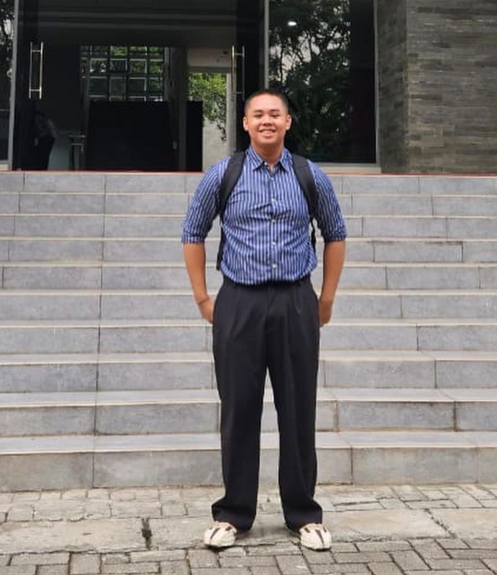 momen yuni shara dampingi anak bungsunya tes kuliah di yogyakarta © berbagai sumber