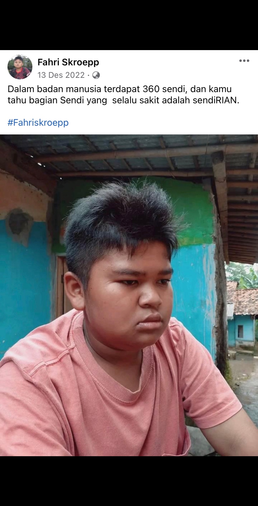 Potret kocak status lucu Fahri Skroepp Facebook